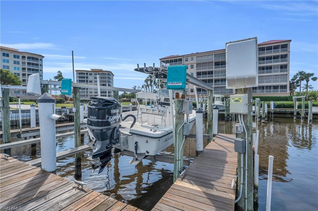 15108 Ports Of Iona DR-35