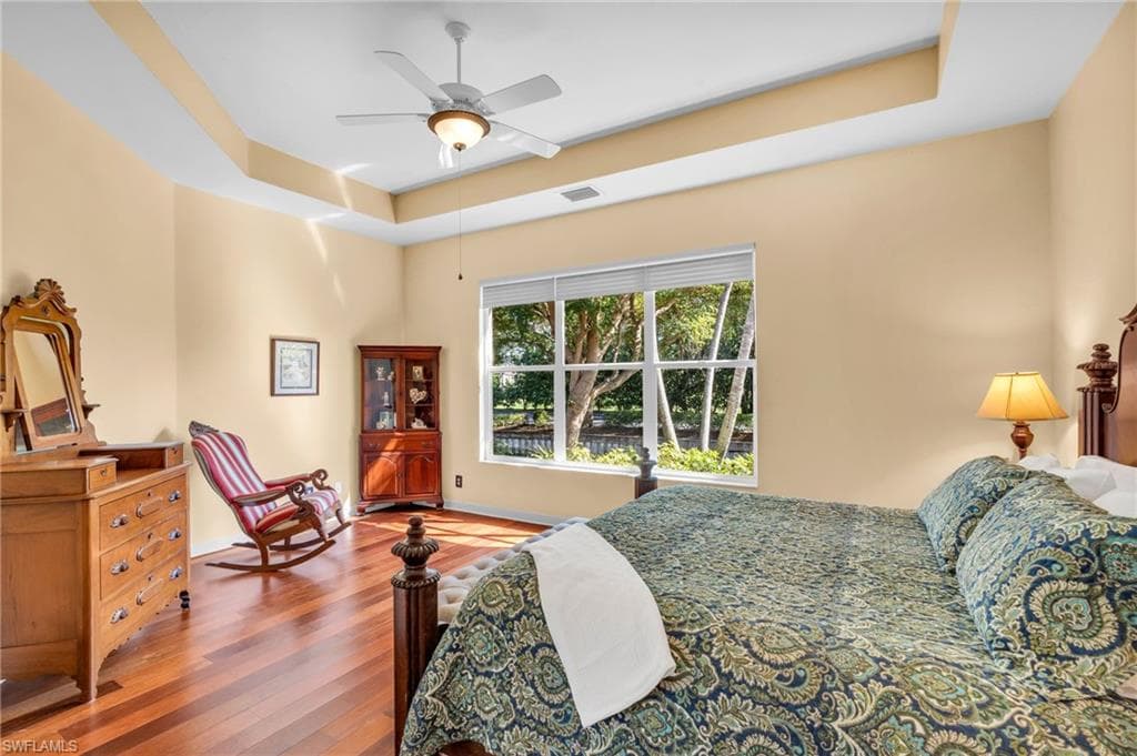 15108 Ports Of Iona DR-18