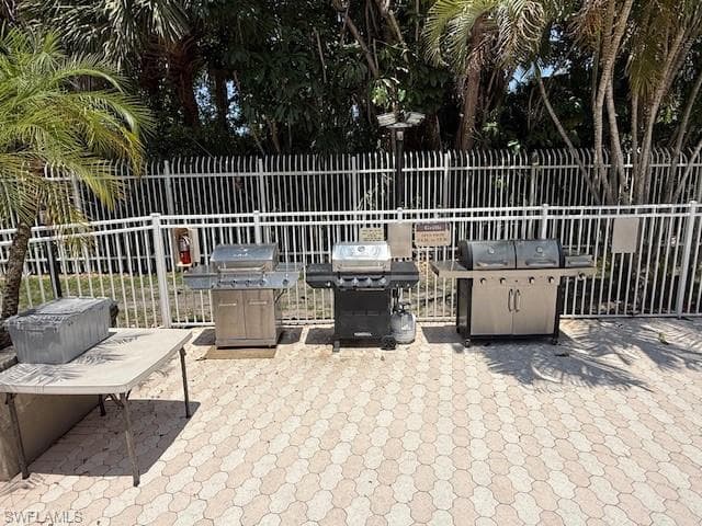 3910 INVERRARY BLVD # B, LAUDERHILL FL 33319-21