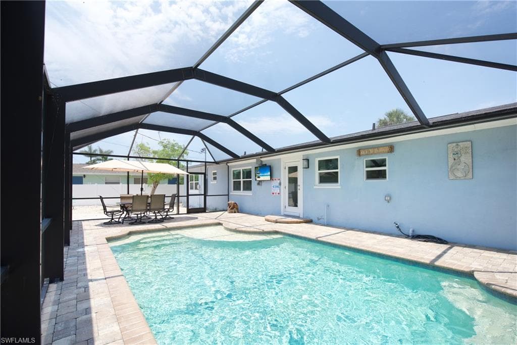 240 Fairweather LN, FORT MYERS BEACH FL 33931-26