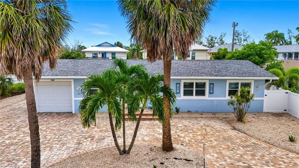 240 Fairweather LN, FORT MYERS BEACH FL 33931-32