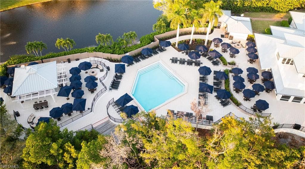 746 Park AVE, NAPLES FL 34110-32