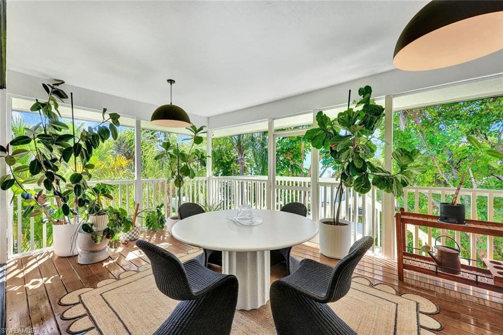 746 Park AVE, NAPLES FL 34110-14