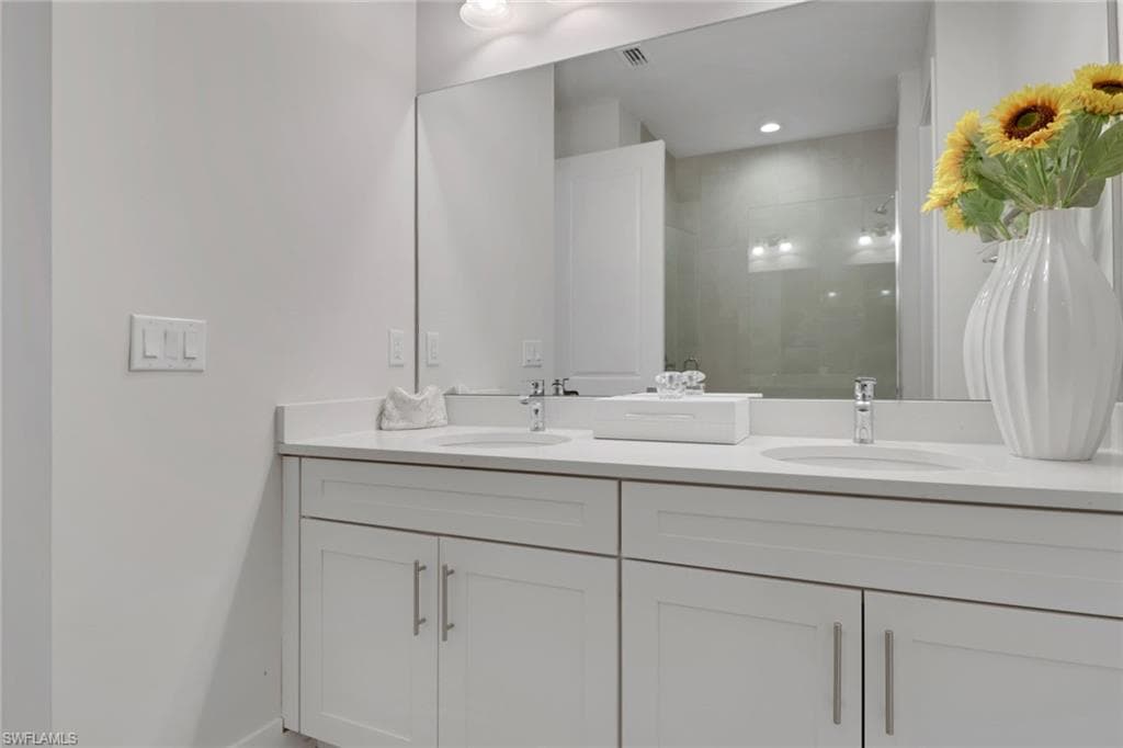 12973 Pembroke DR, NAPLES FL 34105-10