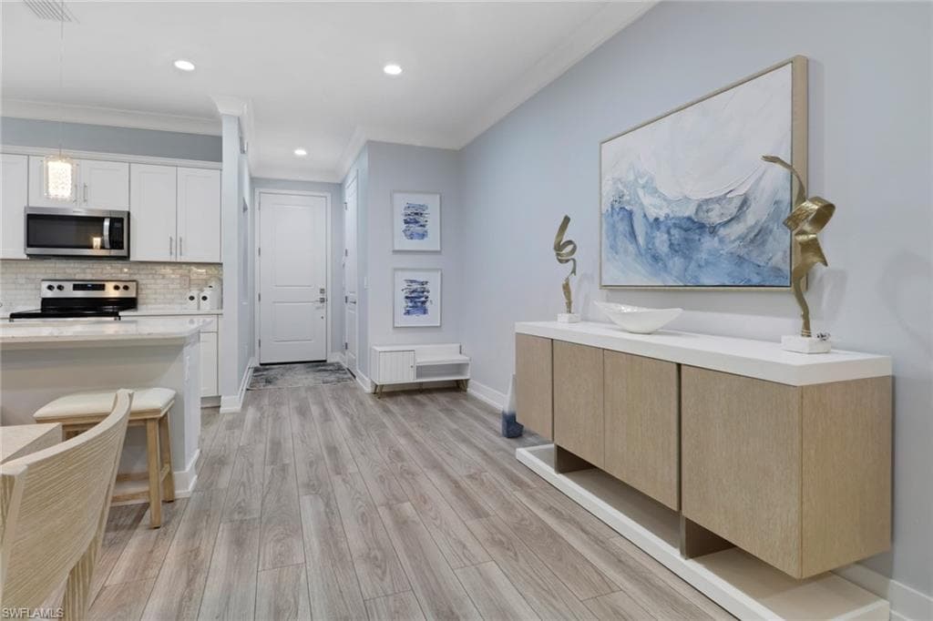 12973 Pembroke DR, NAPLES FL 34105-3