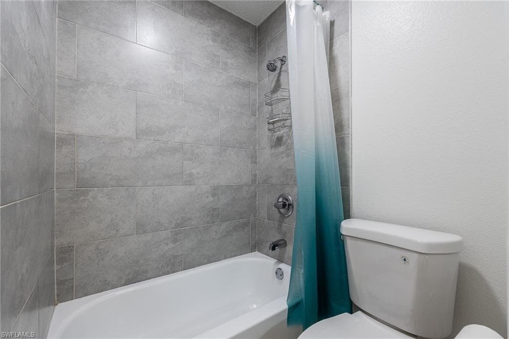 12591 Equestrian CIR # 1207, FORT MYERS FL 33907-26