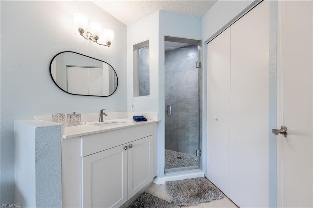 12591 Equestrian CIR # 1207, FORT MYERS FL 33907-21