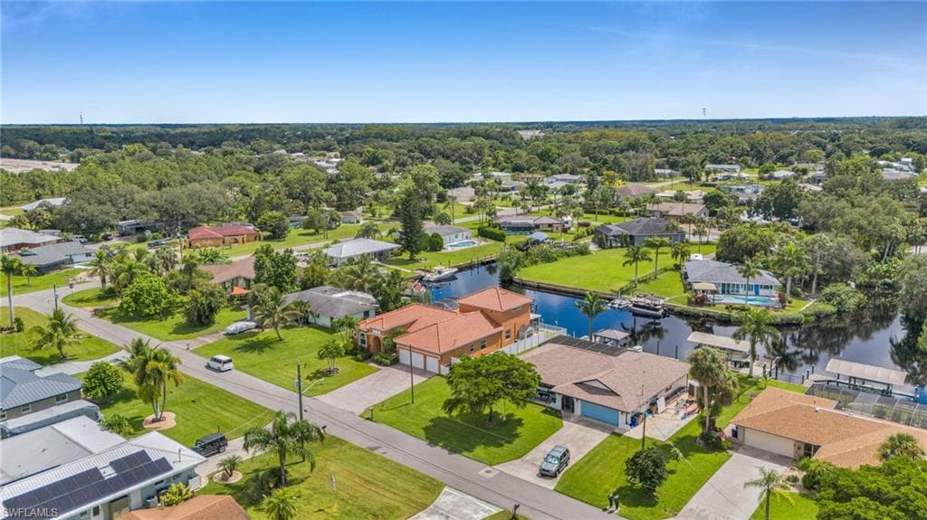 13773 Ox Bow RD, FORT MYERS FL 33905-8