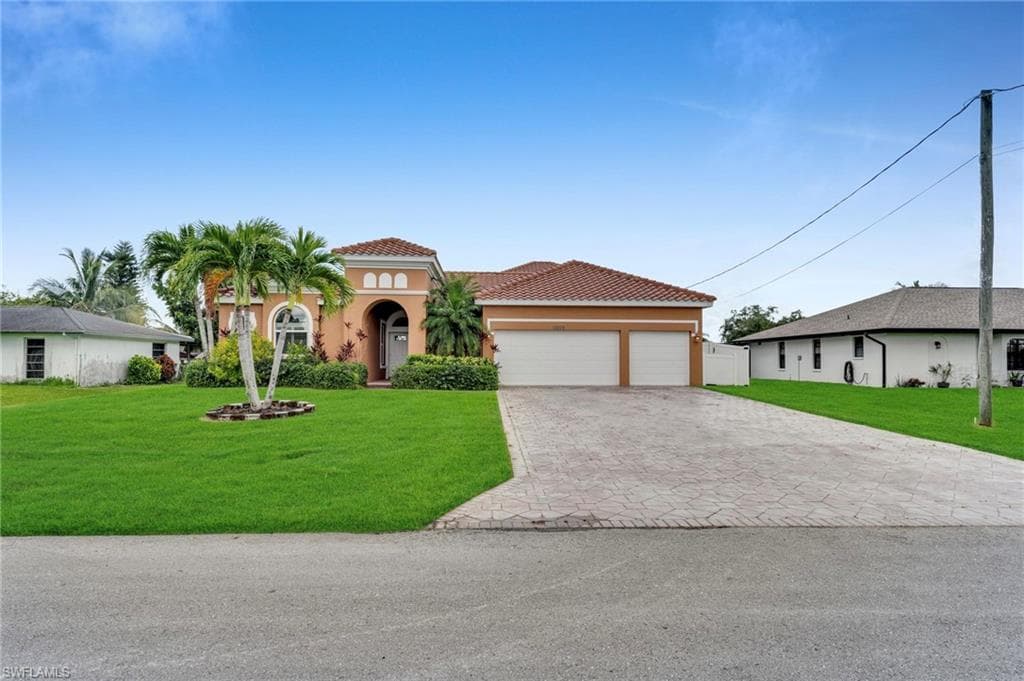 13773 Ox Bow RD, FORT MYERS FL 33905-13