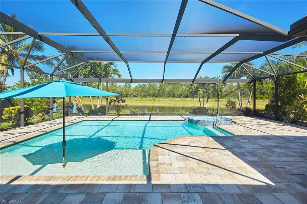 1621 Songbird CT, NAPLES FL 34120-21