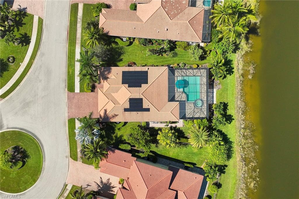 1621 Songbird CT, NAPLES FL 34120-27