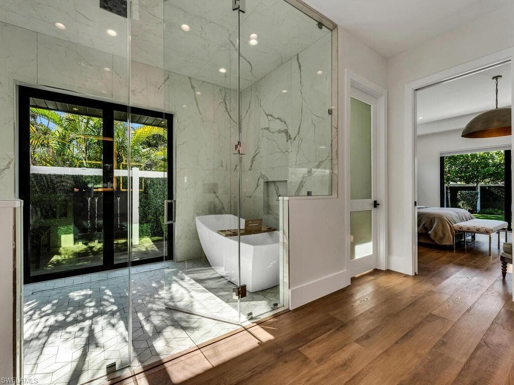 1251 Creech RD, NAPLES FL 34103-16