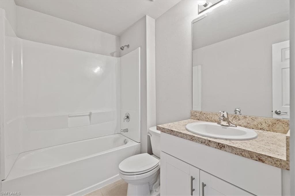 8015 Mangrove CIR, LABELLE FL 33935-22