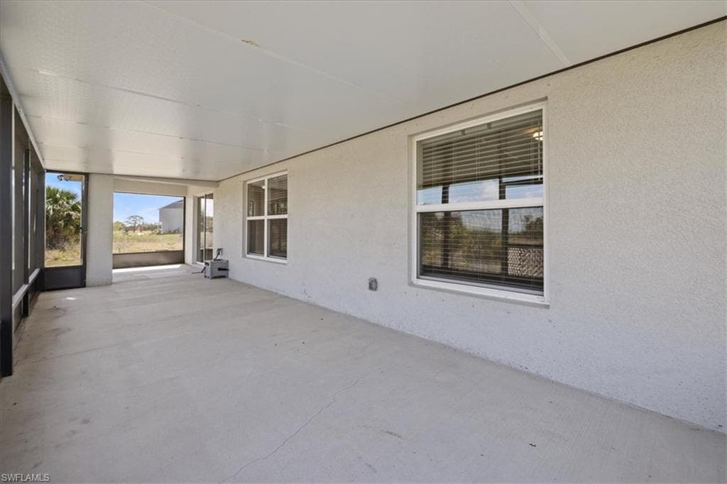 8015 Mangrove CIR, LABELLE FL 33935-29