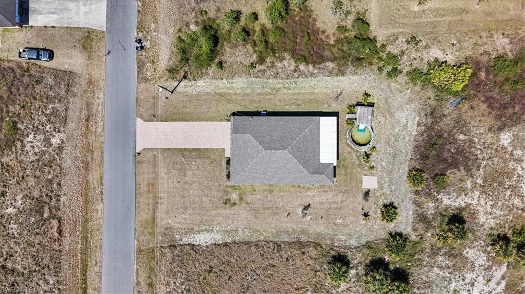 8015 Mangrove CIR, LABELLE FL 33935-36