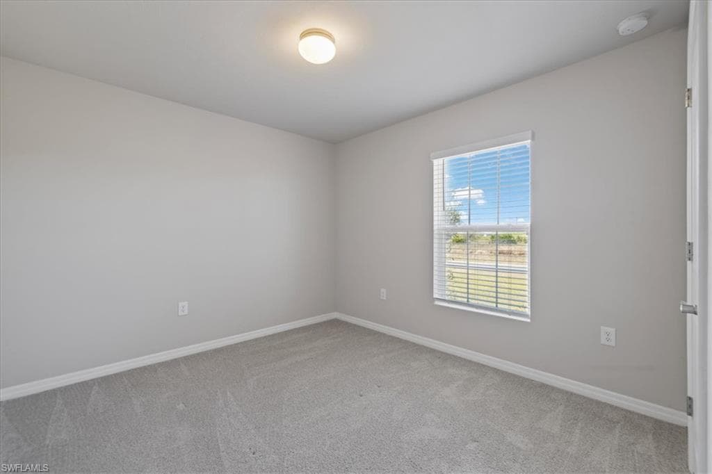 8015 Mangrove CIR, LABELLE FL 33935-20