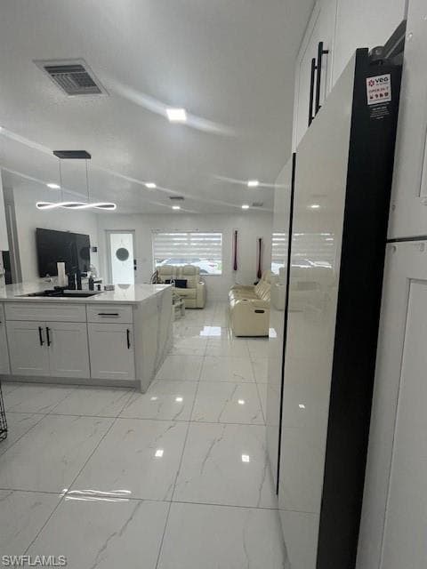 198 E Browning DR, WEST PALM BEACH FL 33406-35