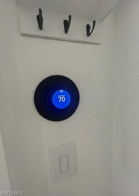 198 E Browning DR, WEST PALM BEACH FL 33406-17