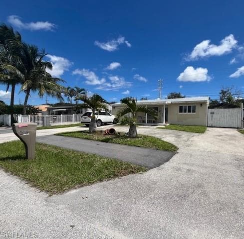 198 E Browning DR, WEST PALM BEACH FL 33406-36