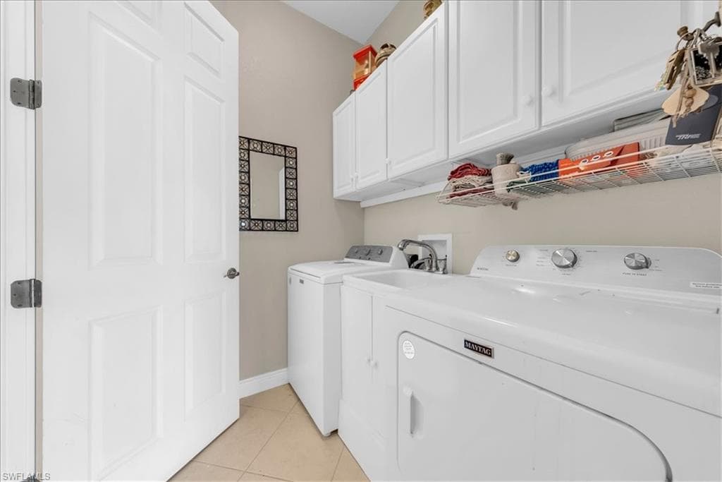 28466 Hidden Lake DR, BONITA SPRINGS FL 34134-15