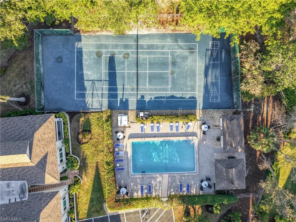 1659 Sandpiper ST, NAPLES FL 34102-46