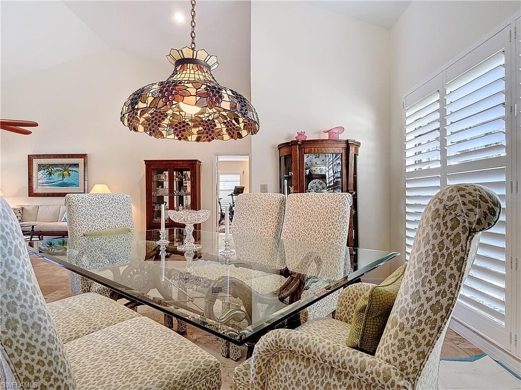 1659 Sandpiper ST, NAPLES FL 34102-11