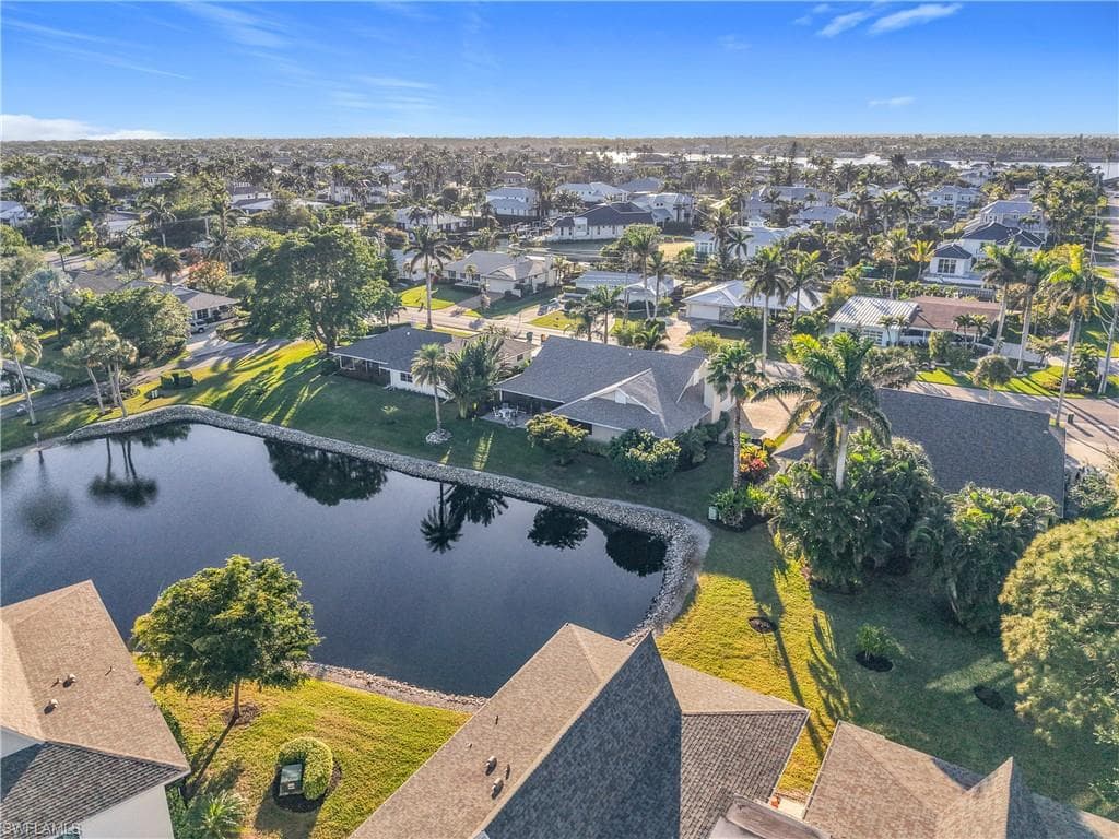 1659 Sandpiper ST, NAPLES FL 34102-48