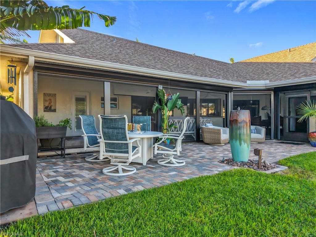 1659 Sandpiper ST, NAPLES FL 34102-40