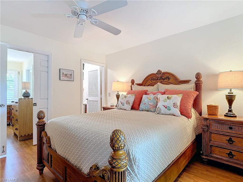 1659 Sandpiper ST, NAPLES FL 34102-30
