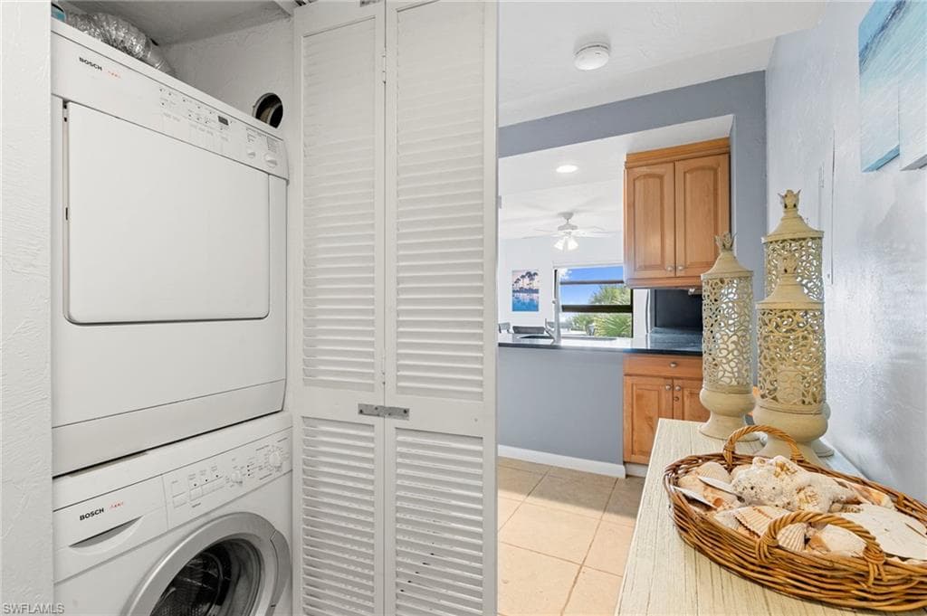 1085 Bald Eagle DR # F401, MARCO ISLAND FL 34145-19