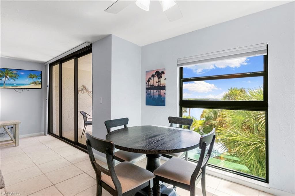 1085 Bald Eagle DR # F401, MARCO ISLAND FL 34145-10