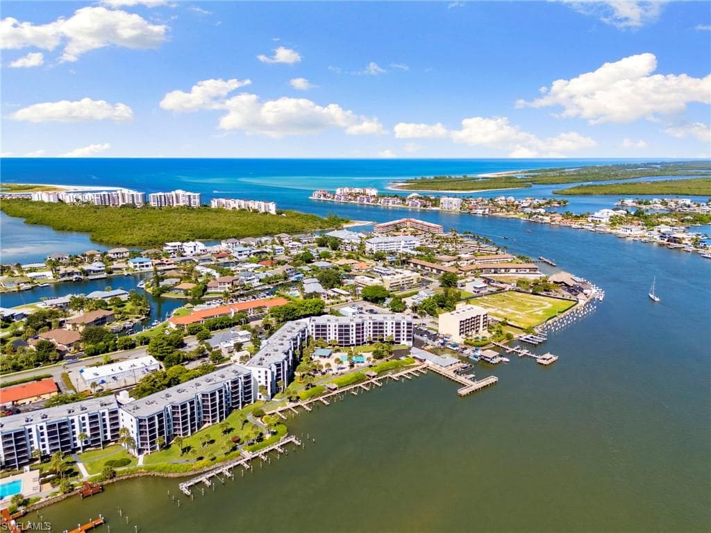 1085 Bald Eagle DR # F401, MARCO ISLAND FL 34145-24