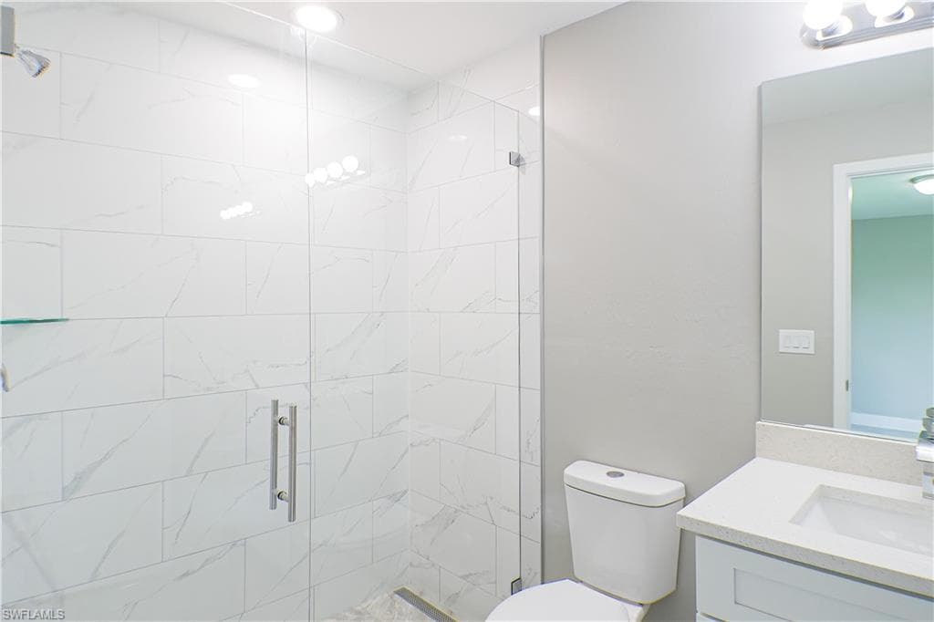 2020 E 12th ST, LEHIGH ACRES FL 33972-11