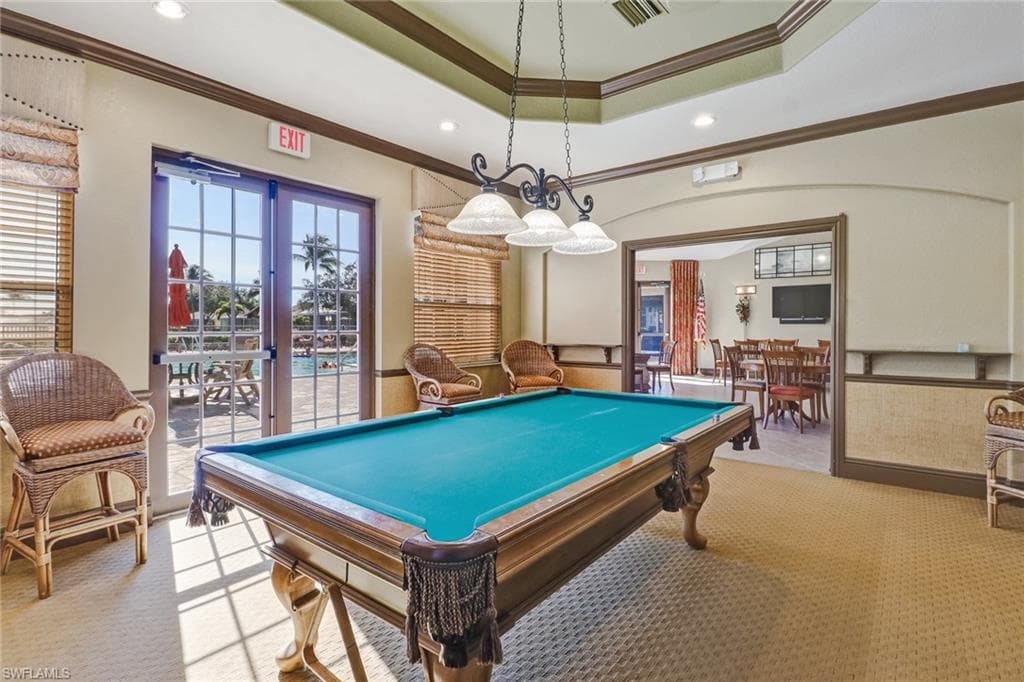 8106 Tauren CT, NAPLES FL 34119-33