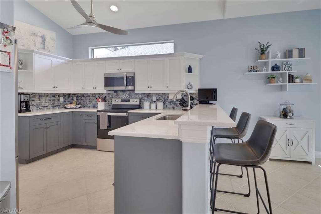 8106 Tauren CT, NAPLES FL 34119-9