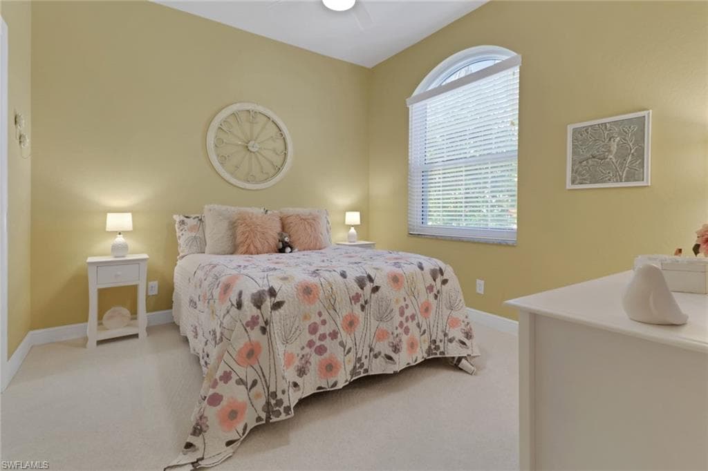 8106 Tauren CT, NAPLES FL 34119-18