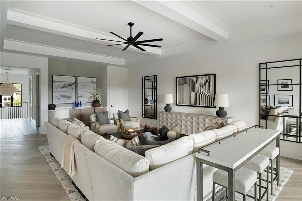 6704 Newport RD, NAPLES FL 34109-27