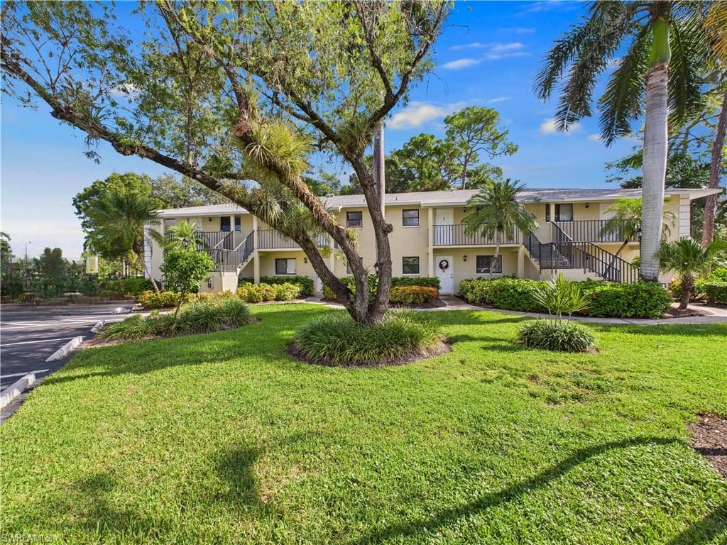 28100 Pine Haven WAY # 5, BONITA SPRINGS FL 34135-26