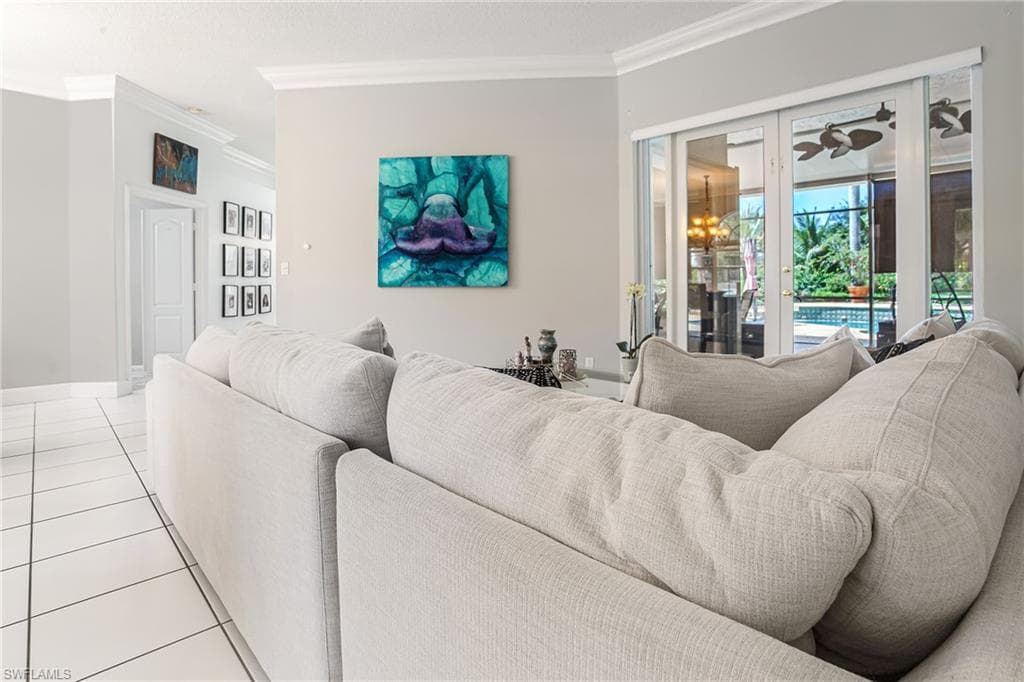 5911 SW 199th AVE, PEMBROKE PINES FL 33332-16