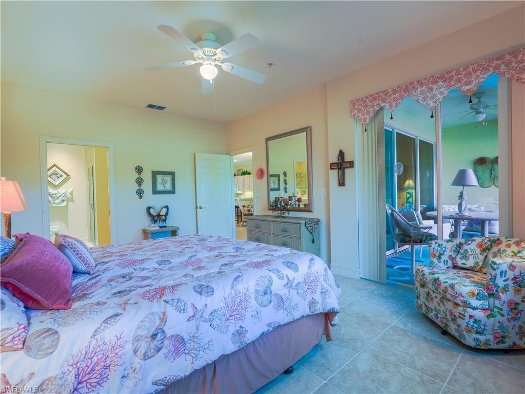 1015 Tarpon Cove DR # 1403, NAPLES FL 34110-22