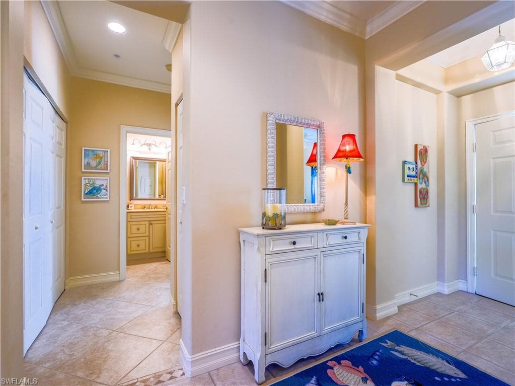 1015 Tarpon Cove DR # 1403, NAPLES FL 34110-19