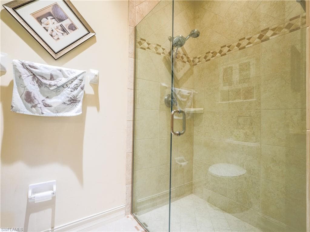1015 Tarpon Cove DR # 1403, NAPLES FL 34110-28