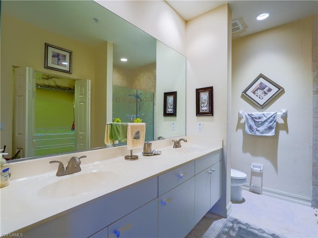 1015 Tarpon Cove DR # 1403, NAPLES FL 34110-24