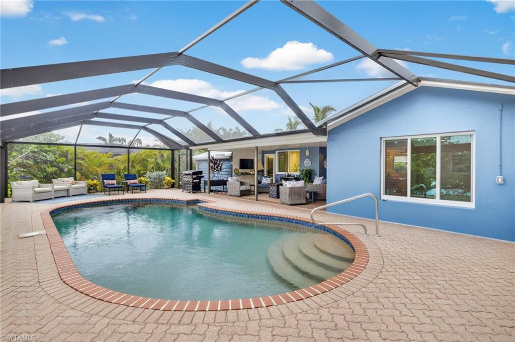 1643 Bunting LN, SANIBEL FL 33957-48