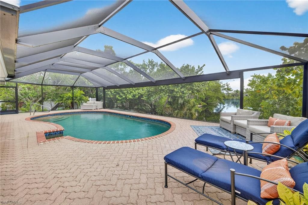 1643 Bunting LN, SANIBEL FL 33957-49