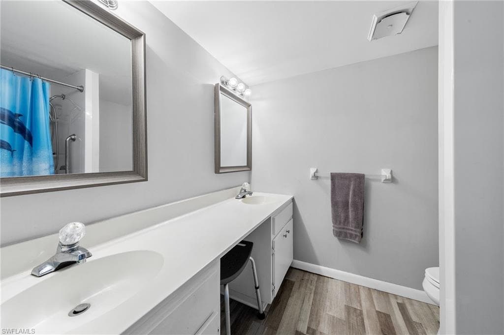 102 E Greens BLVD, LEHIGH ACRES FL 33936-26