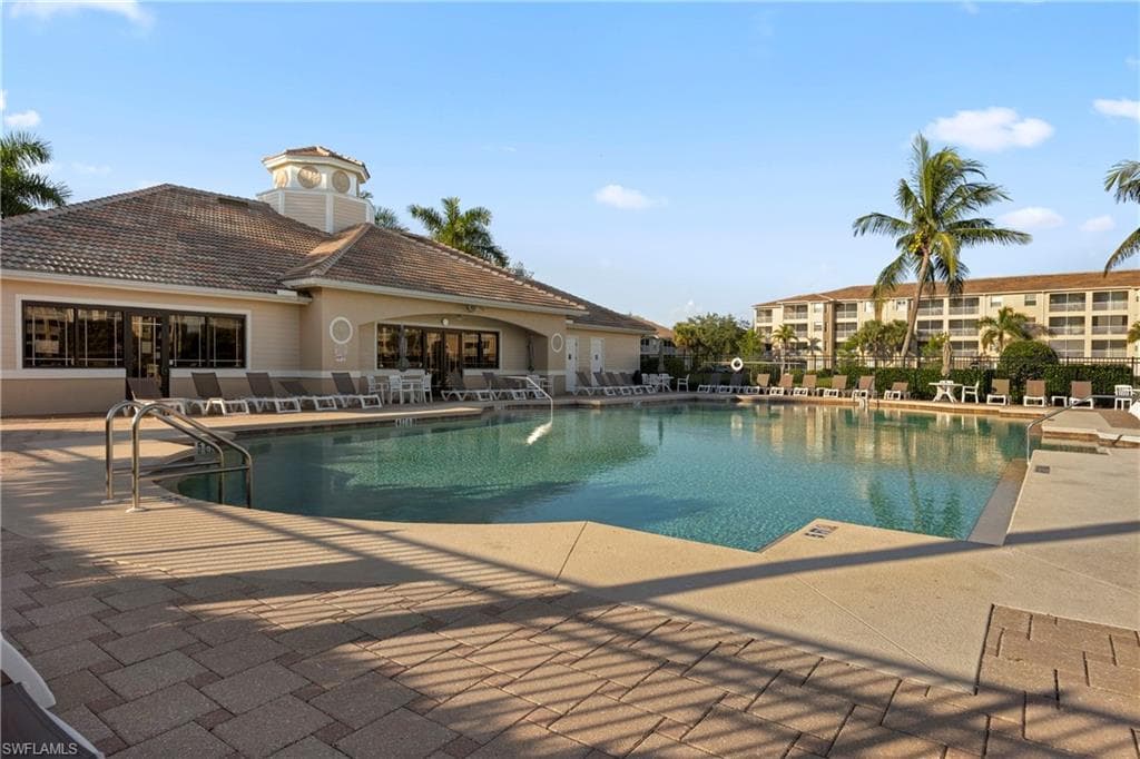 8550 Kingbird LOOP # 615, ESTERO FL 33967-30