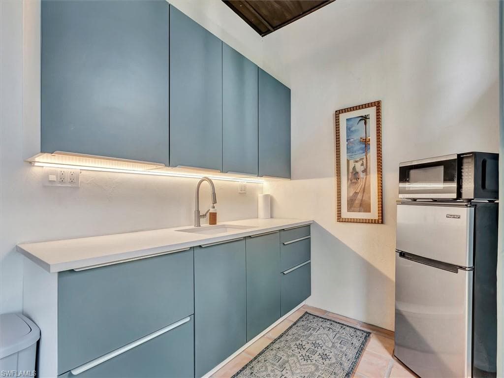 1291 Caloosa DR-26