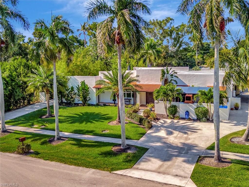 1291 Caloosa DR-6