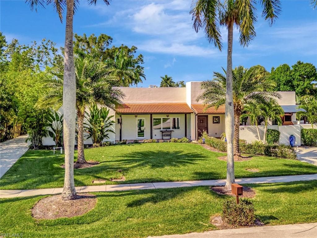1291 Caloosa DR-2